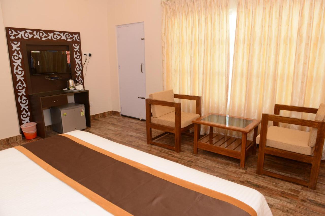 Jaldapara Forest Tourist Lodge Jftl Madari Hat エクステリア 写真